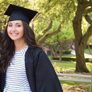 Meet your Posher, Ella